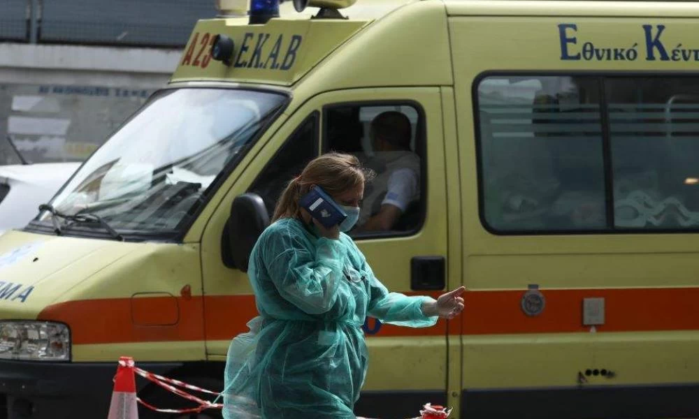Κορονοϊός: Συναγερμός στην Αττική με 40 κρούσματα